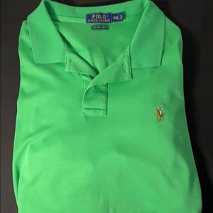 Short sleeve polo shirt from Ralph Lauren.